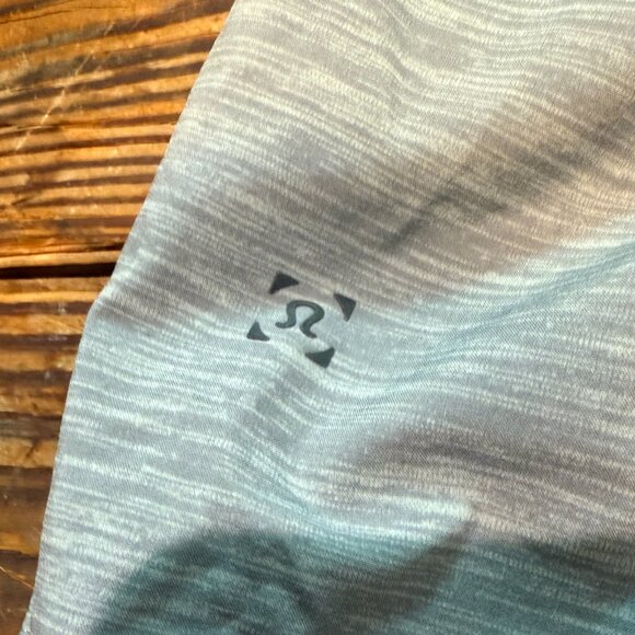 Lululemon T.H.E. Shorts Mens Size Large Gray Performance 11" Drawstring Running - Picture 4 of 10